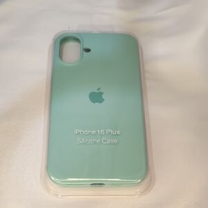 Apple iPhone 16 Plus Case - Light Green